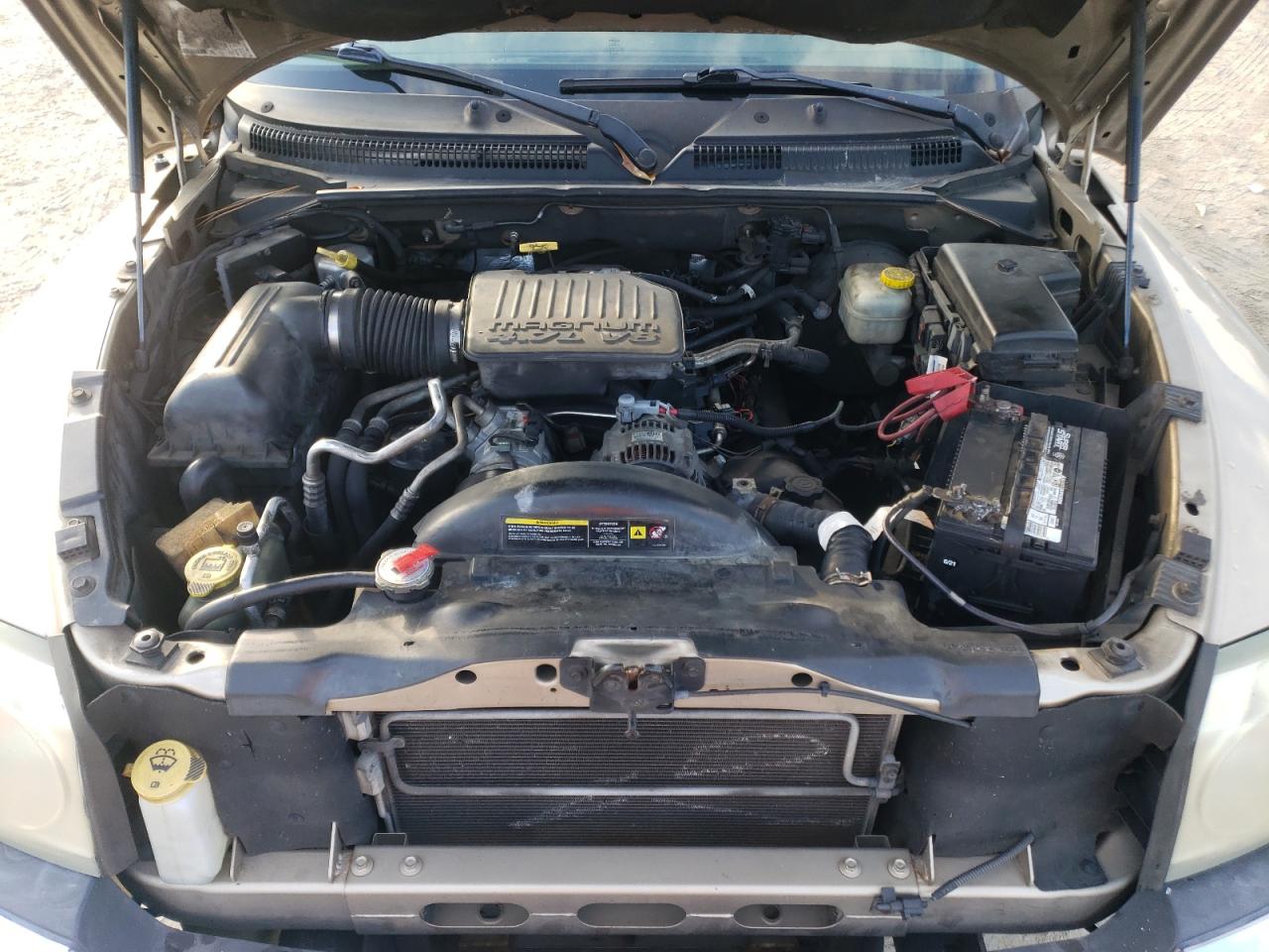 2005 Dodge Dakota - Image 11