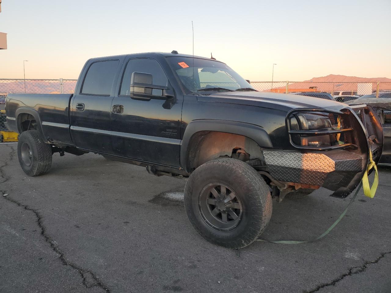 2004 Chevrolet Silverado - Image 4