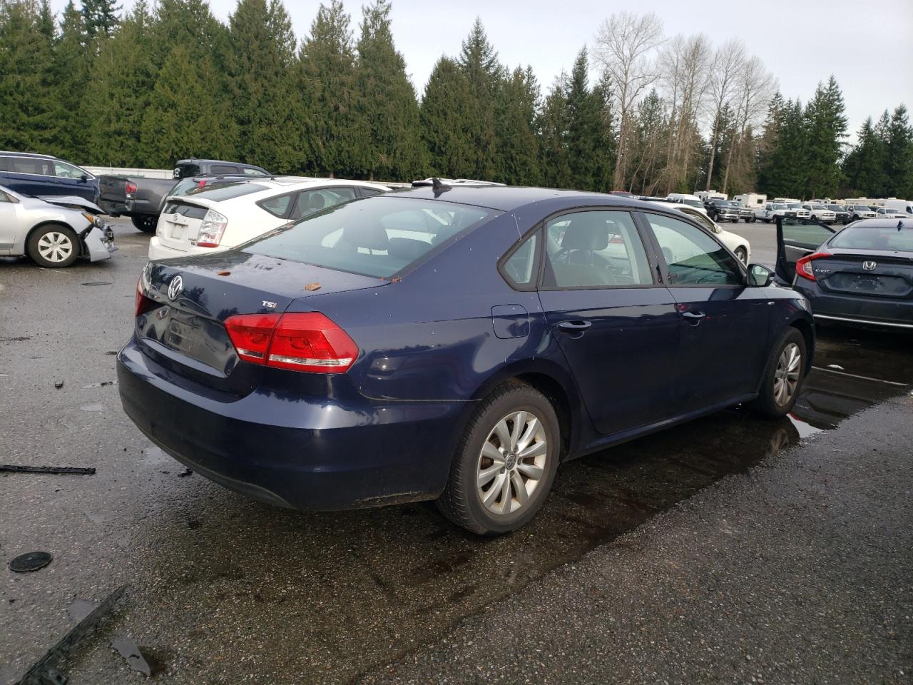 VIN 1VWAT7A31FC016631 2015 VOLKSWAGEN PASSAT no.3