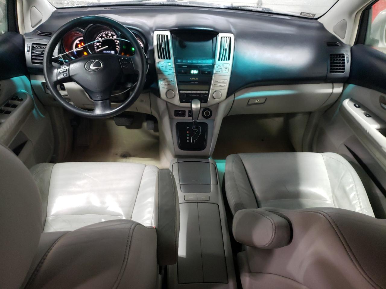 2006 Lexus RX - Image 8