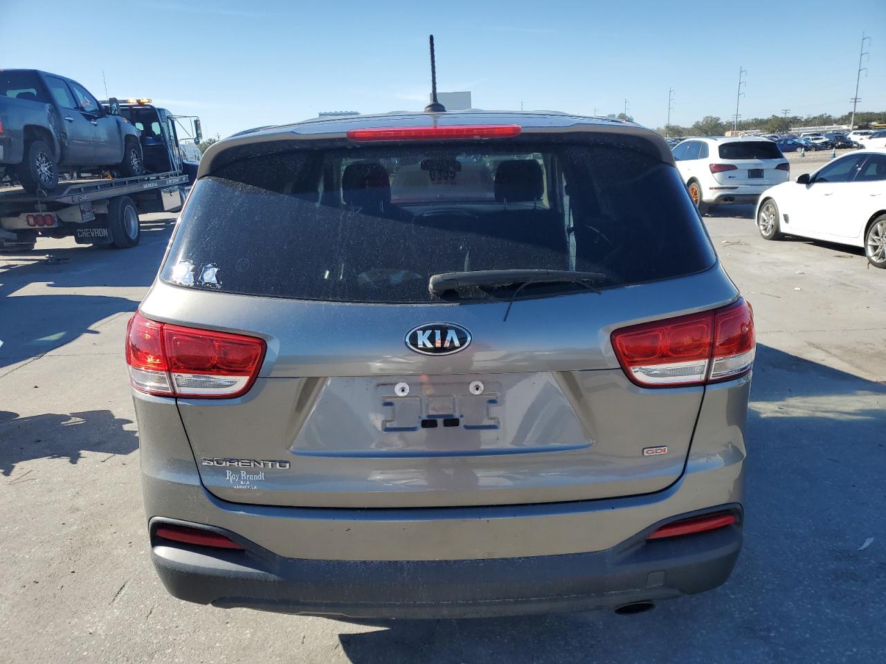 VIN 5XYPG4A3XHG303092 2017 KIA SORENTO no.6