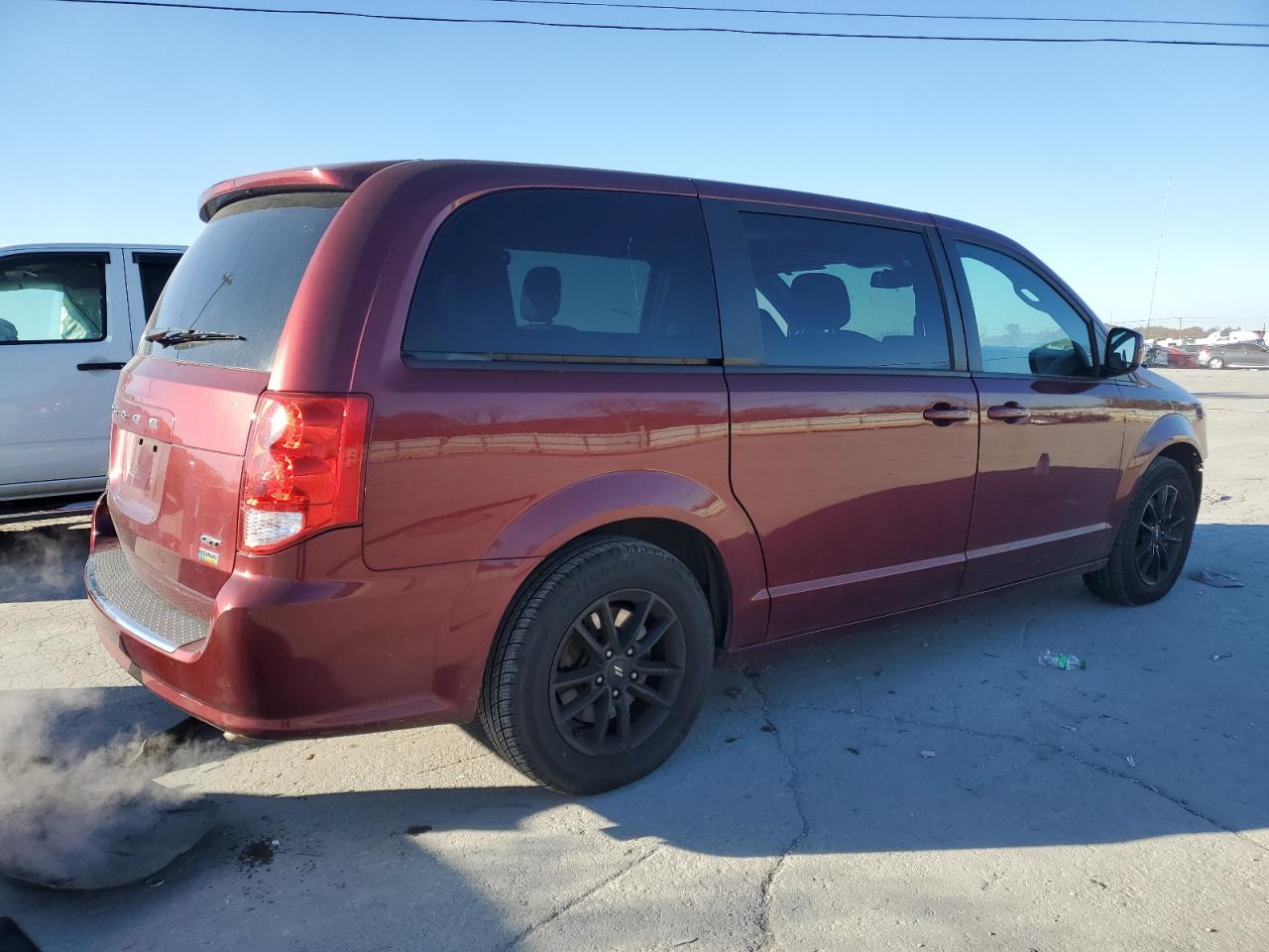 2019 Dodge Caravan - Image 3
