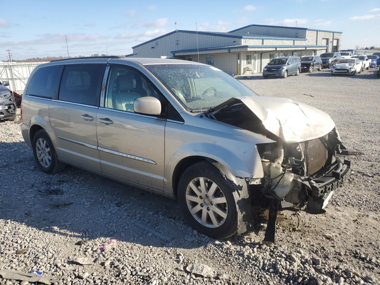 VIN 2C4RC1BG9DR745372 2013 CHRYSLER MINIVAN no.4