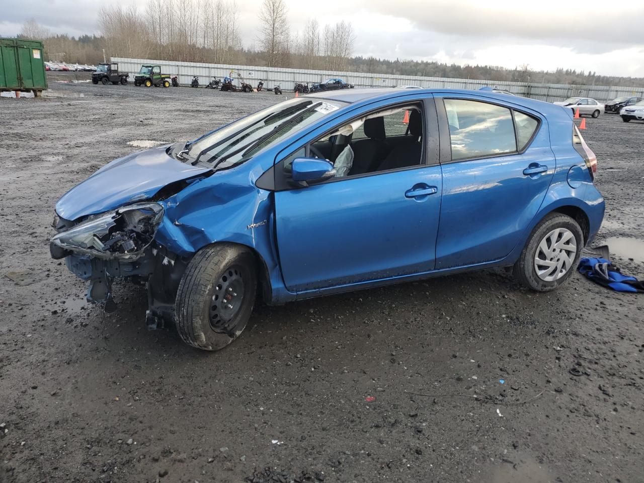 VIN JTDKDTB36F1577026 2015 TOYOTA PRIUS no.1