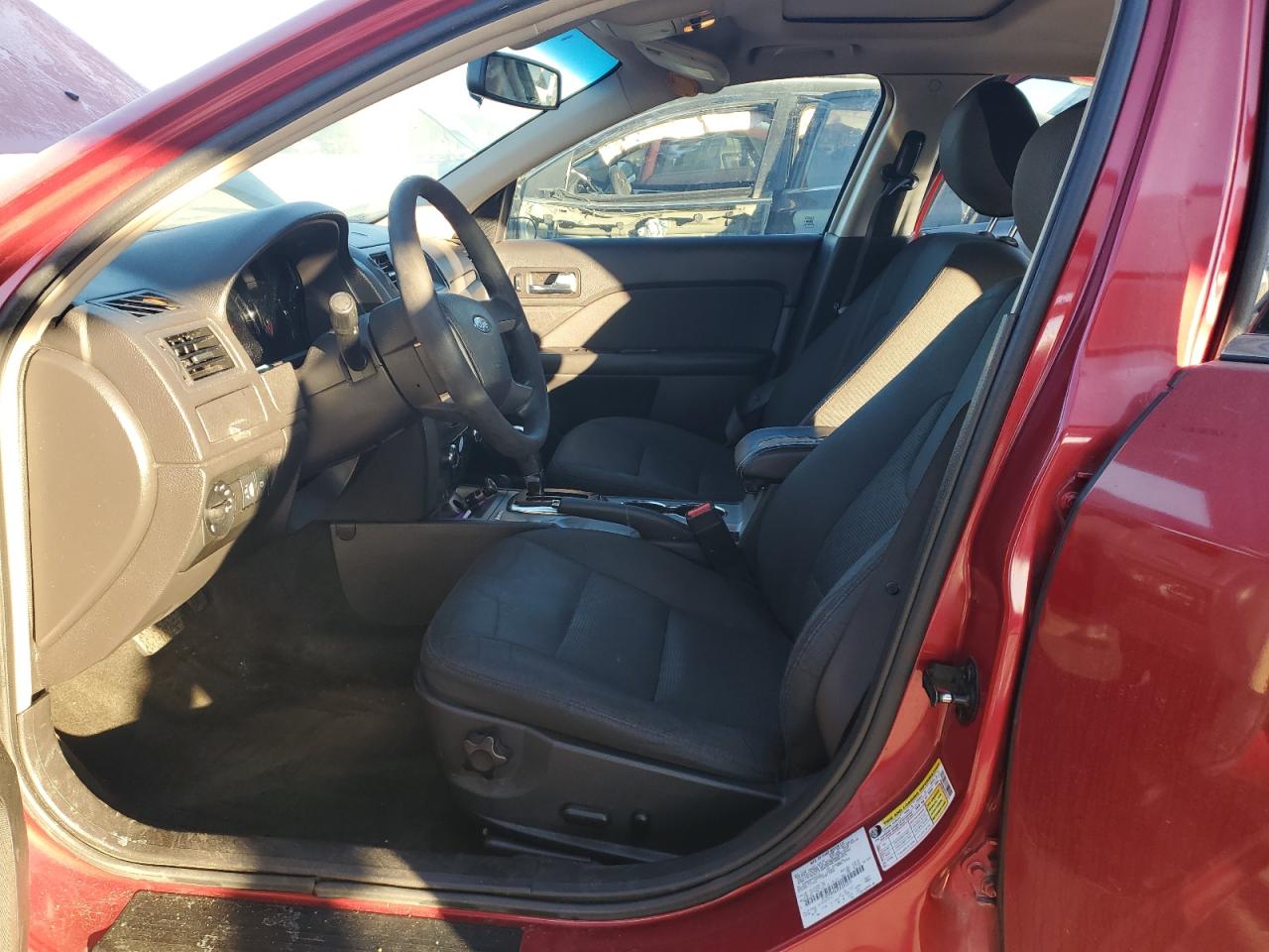 2012 Ford Fusion Se VIN: 3FAHP0HAXCR231221 Lot: 83980554