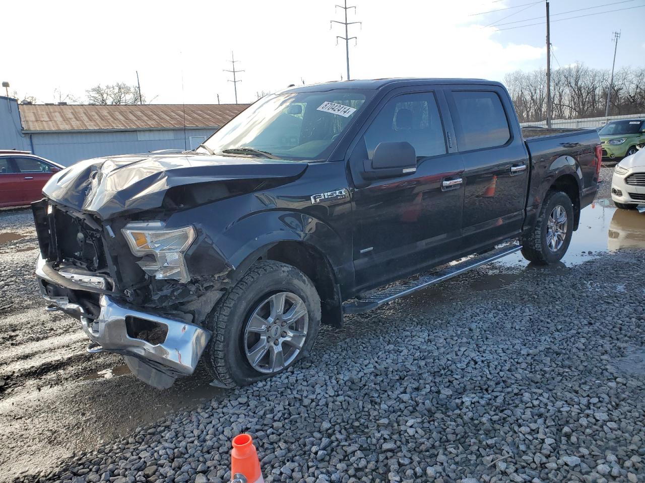 VIN 1FTEW1EGXFFB06056 2015 FORD F-150 no.1