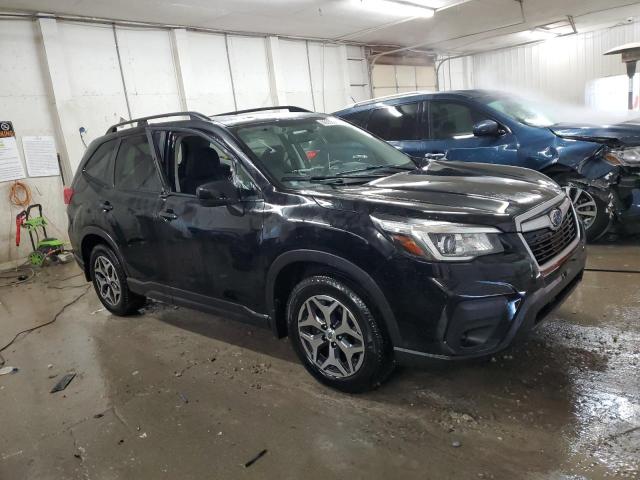  SUBARU FORESTER 2019 Czarny