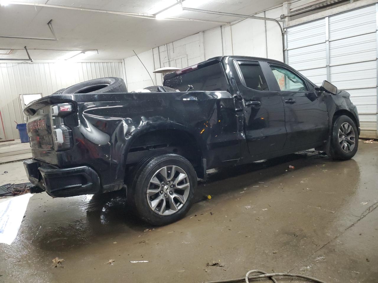 2019 Chevrolet Silverado - Image 3