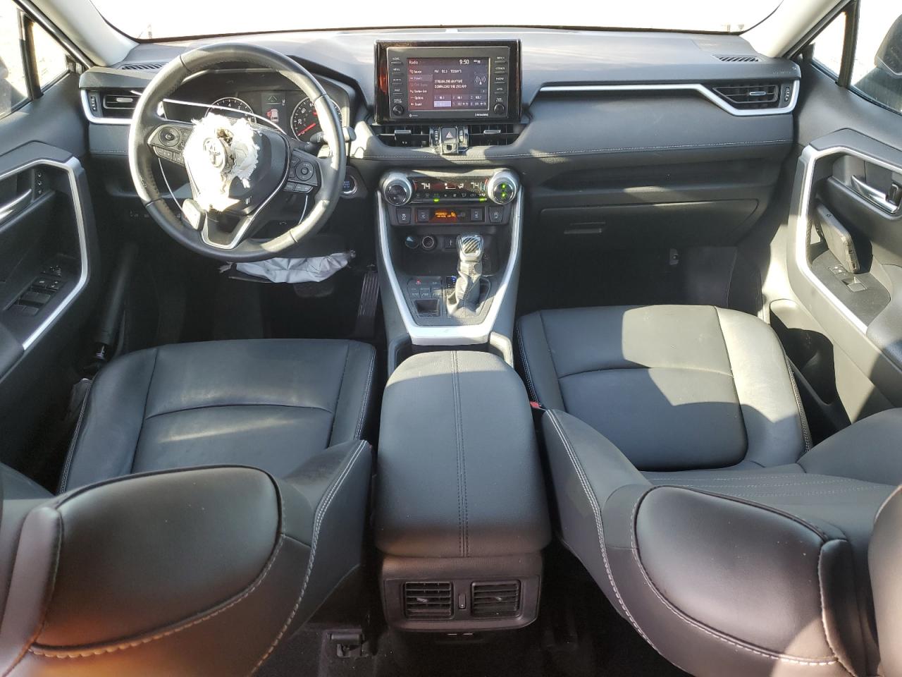 2021 Toyota RAV 4 - Image 8