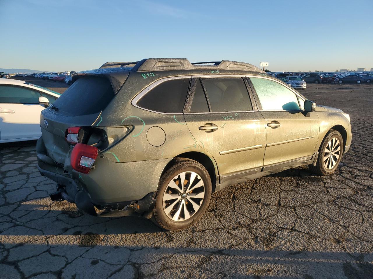 VIN 4S4BSELC1F3349693 2015 SUBARU OUTBACK no.3