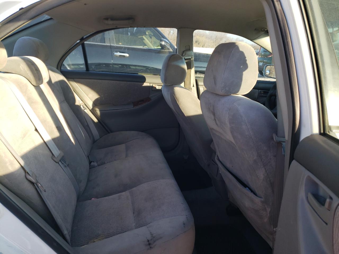 2005 Toyota Corolla - Image 10