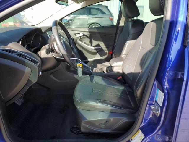 Sedans FORD FOCUS 2014 Blue