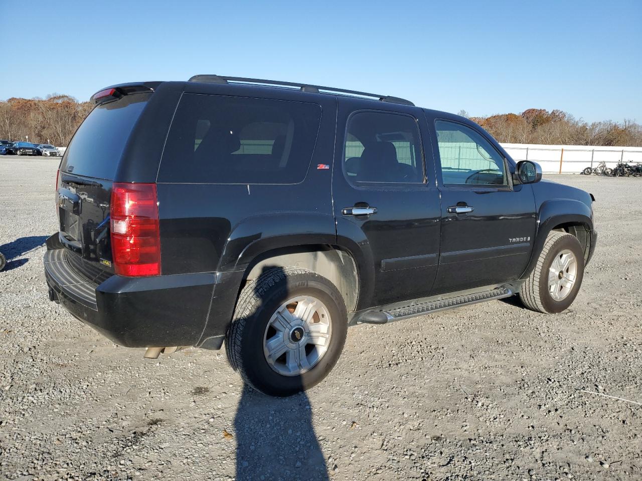 2007 Chevrolet Tahoe - Image 3