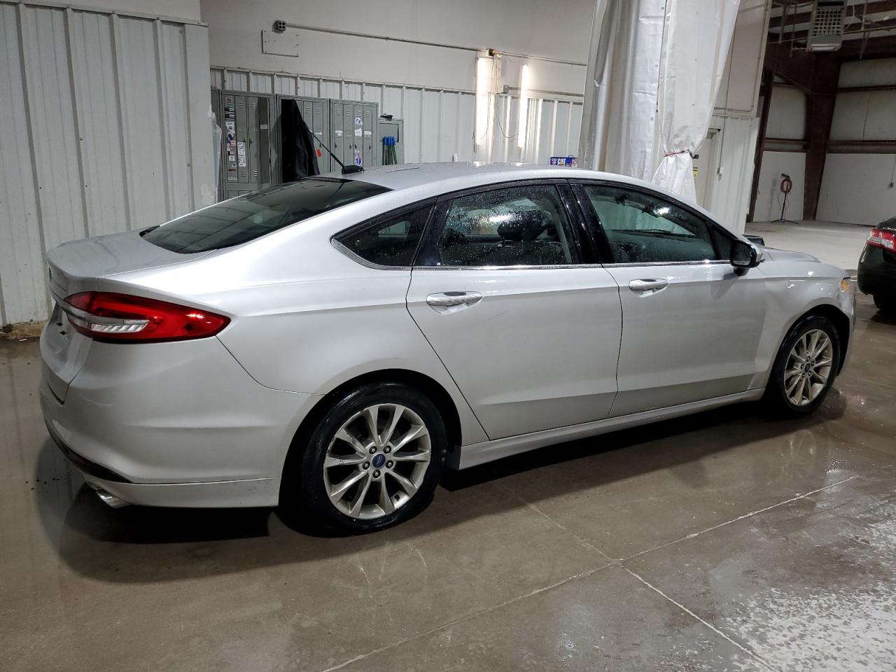 2017 Ford Fusion - Image 3
