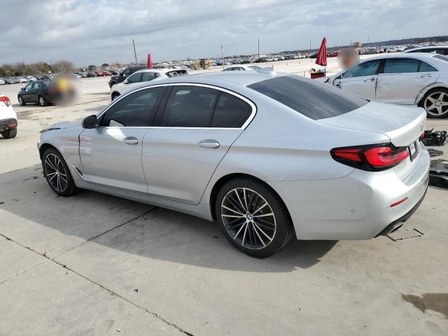  BMW 5 SERIES 2021 Серебристый