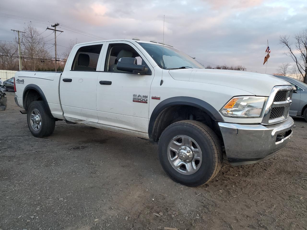 2017 RAM 2500 - Image 4