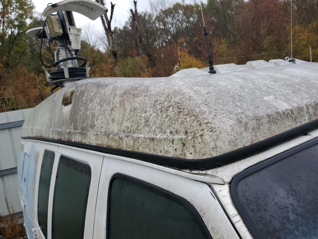 1999 Ford Econoline E350 Super Duty Van VIN: 1FTSS34S5XHB16175 Lot: 81320574