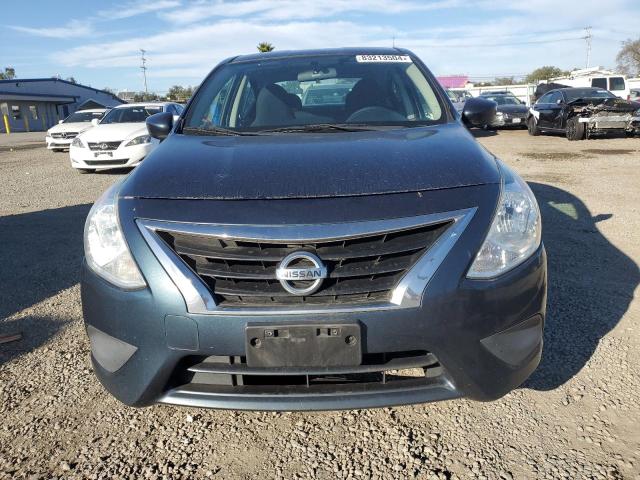  NISSAN VERSA 2016 Синий