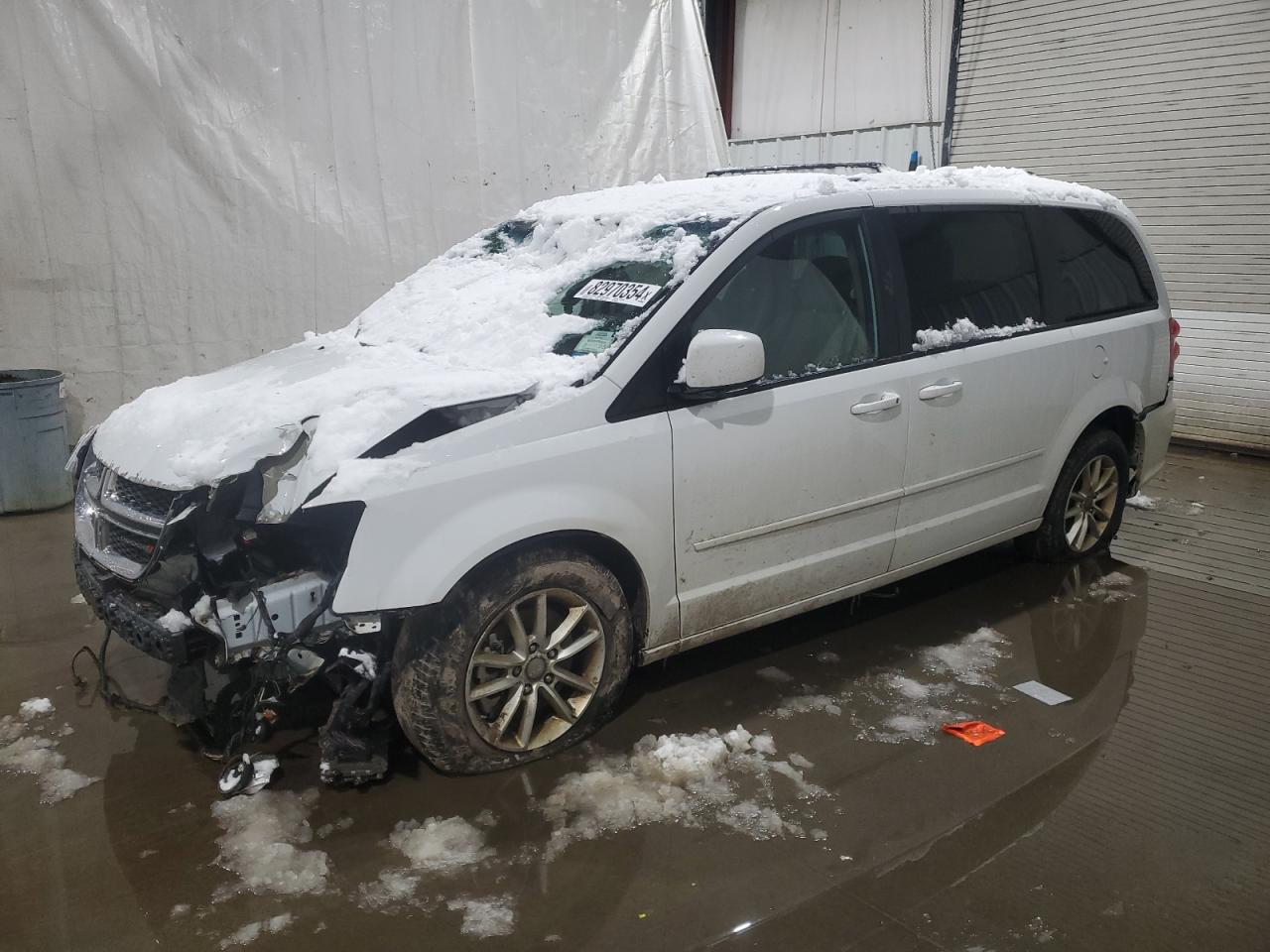 VIN 2C4RDGCG5GR234938 2016 DODGE CARAVAN no.1