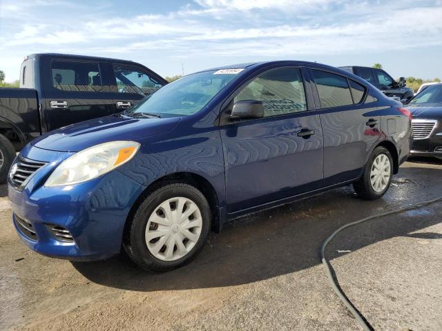 Sedans NISSAN VERSA 2014 Granatowy