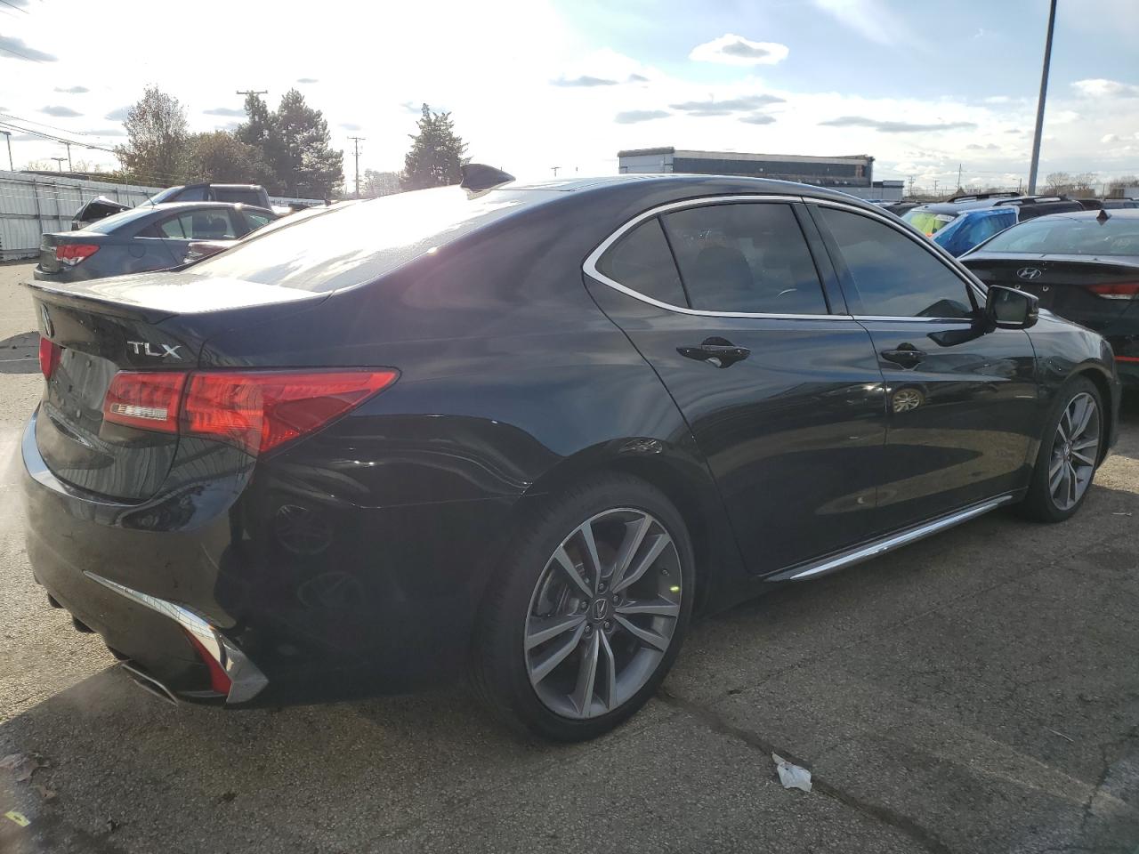 VIN 19UUB2F89KA006687 2019 ACURA TLX no.3