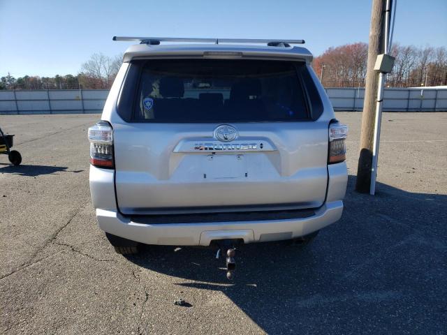  TOYOTA 4RUNNER 2021 Srebrny