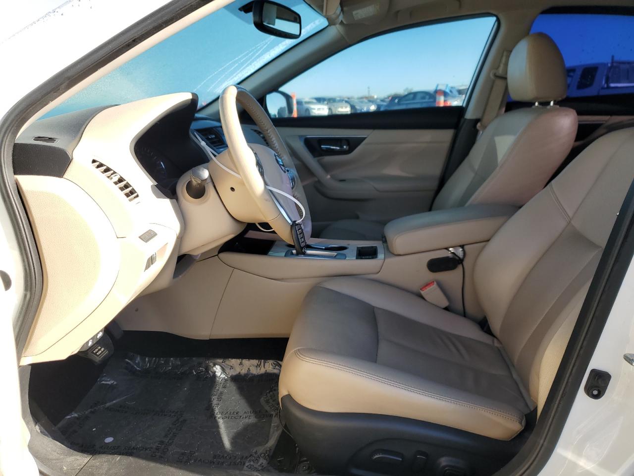 2017 Nissan Altima 2.5 VIN: 1N4AL3AP2HC499313 Lot: 84108664