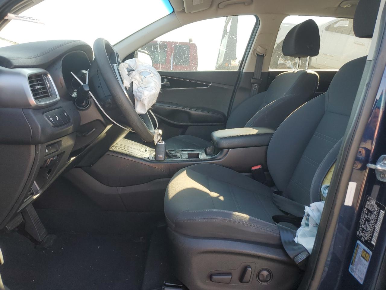 2019 Kia Sorento - Image 7