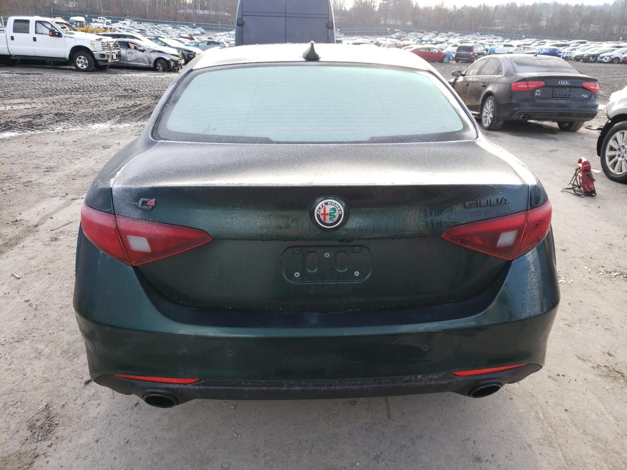 2020 Alfa Romeo Giulia - Image 6