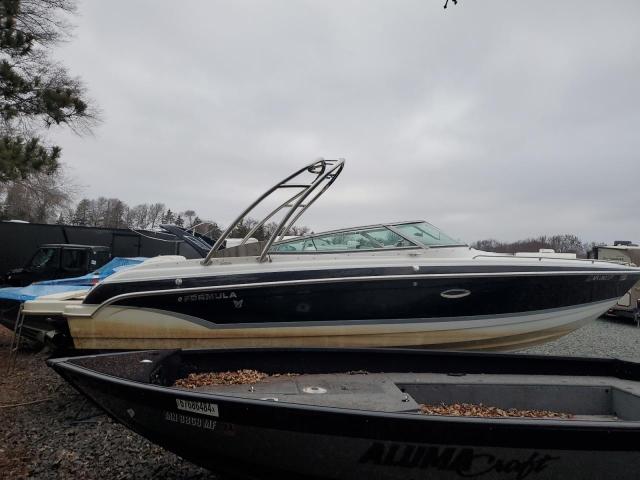 2007 FORMULA BOAT