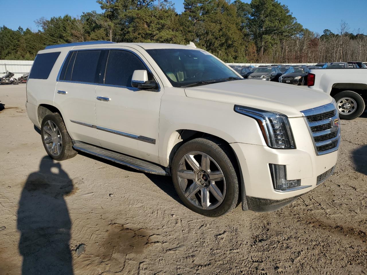 VIN 1GYS4MKJ4FR542159 2015 CADILLAC ESCALADE no.4