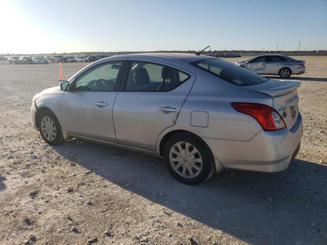  NISSAN VERSA 2015 Сріблястий