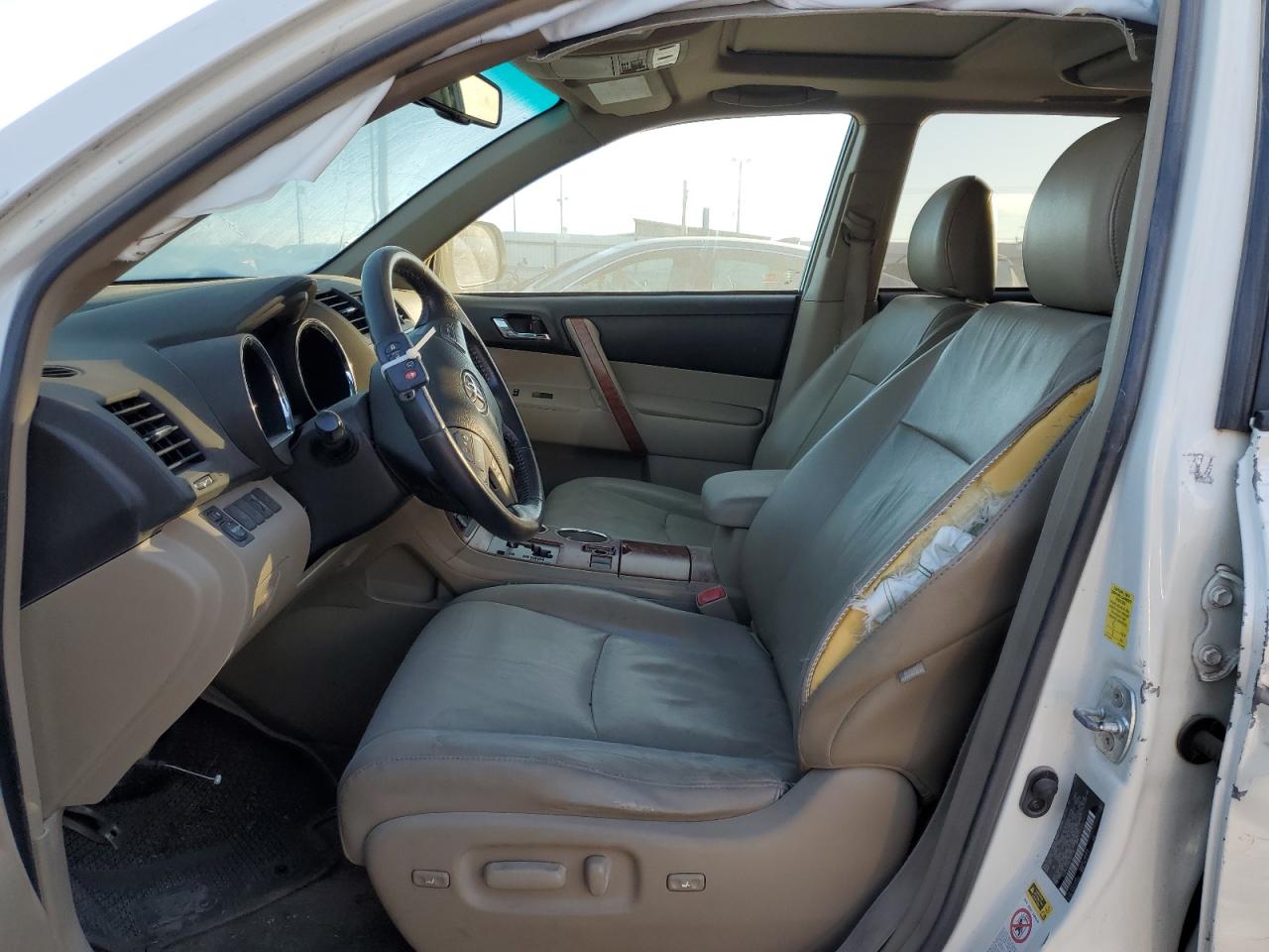2010 Toyota Highlander - Image 7