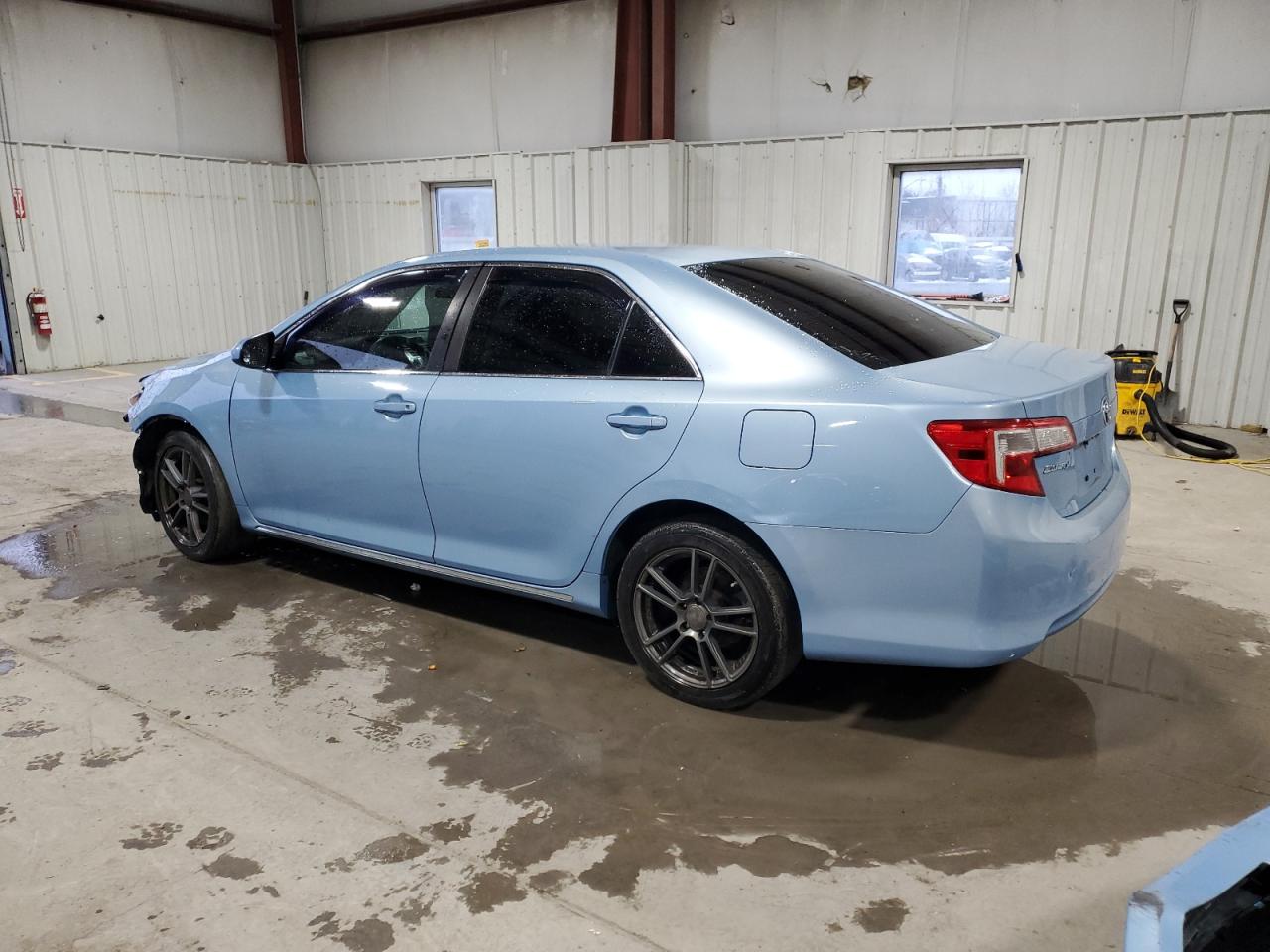 VIN 4T4BF1FK3DR309788 2013 TOYOTA CAMRY no.2