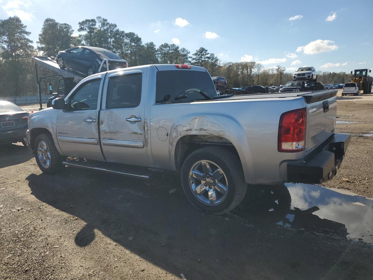 VIN 3GTP1VE03DG335739 2013 GMC SIERRA no.2