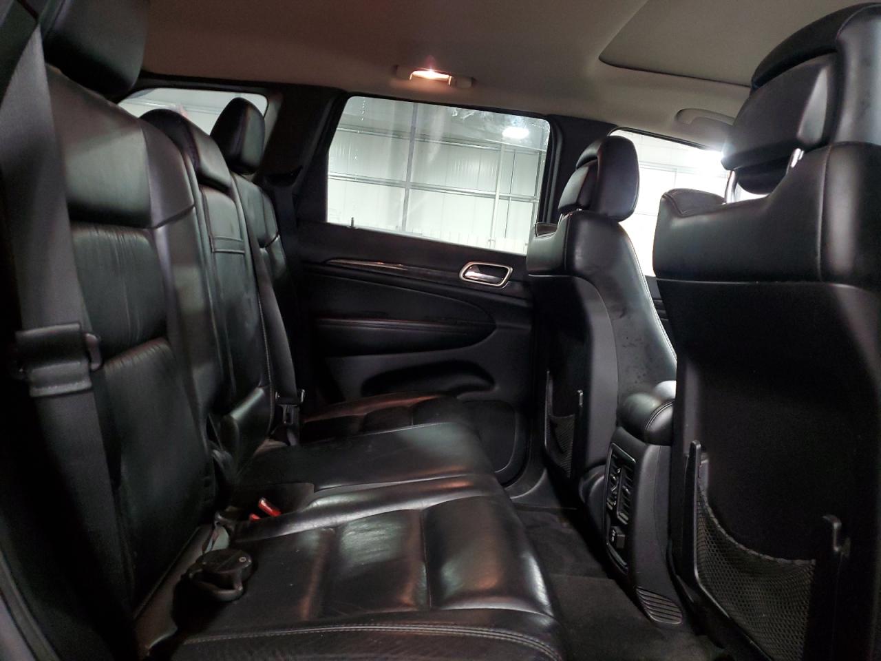2011 Jeep Grand Cherokee - Image 11