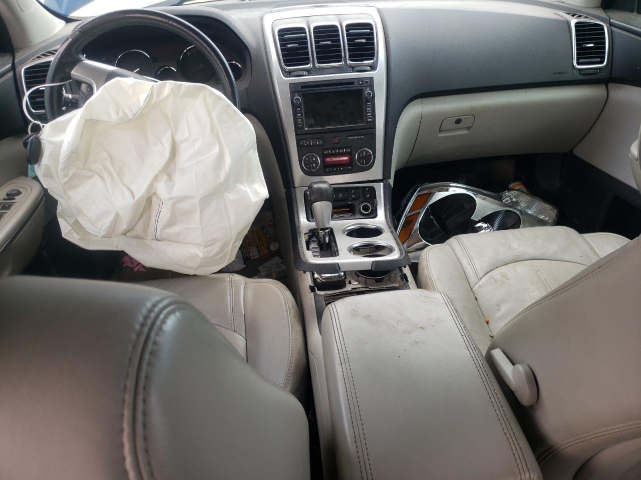 2012 GMC Acadia - Image 8