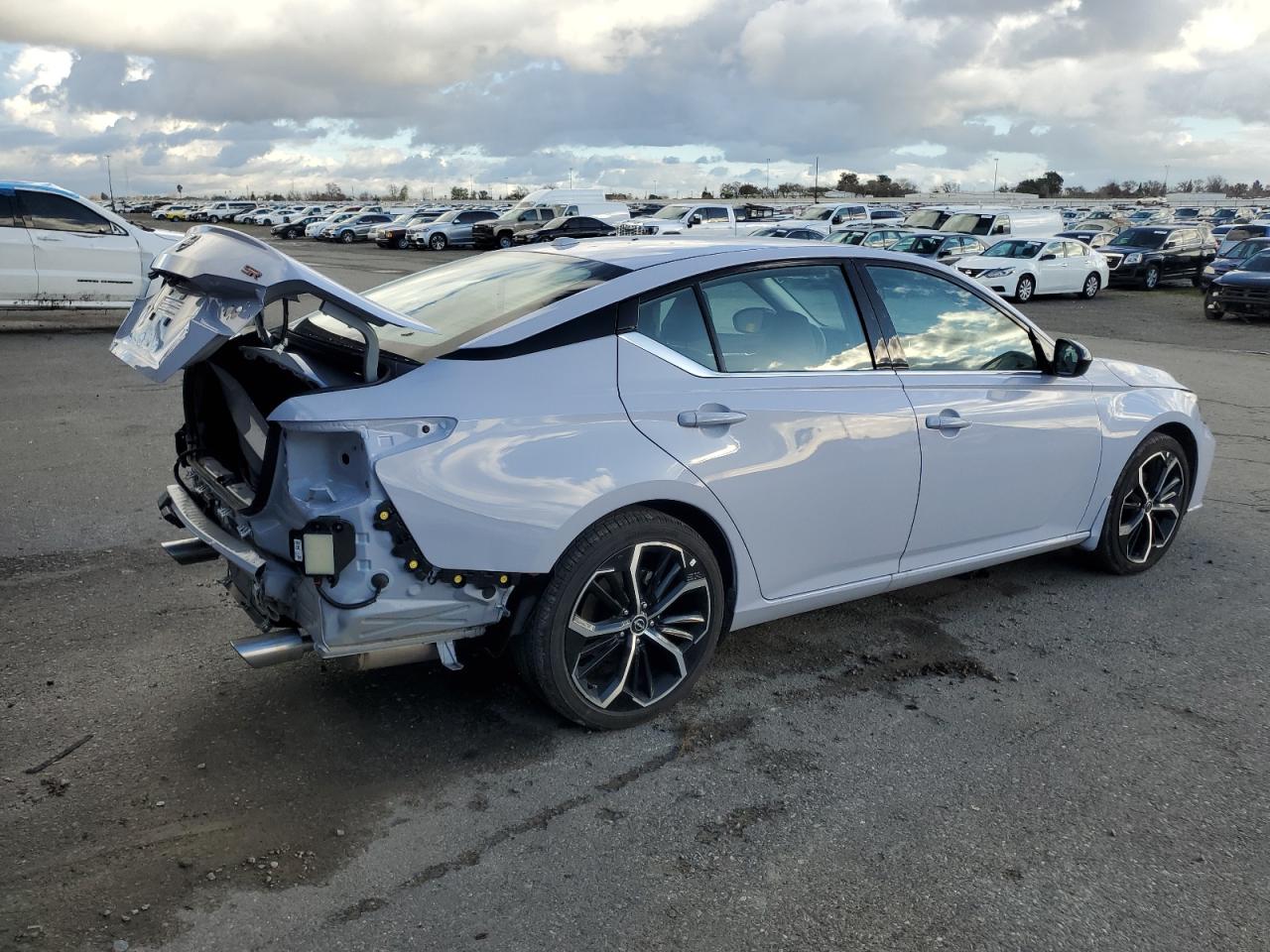 VIN 1N4BL4CV0SN316573 2025 NISSAN ALTIMA no.3