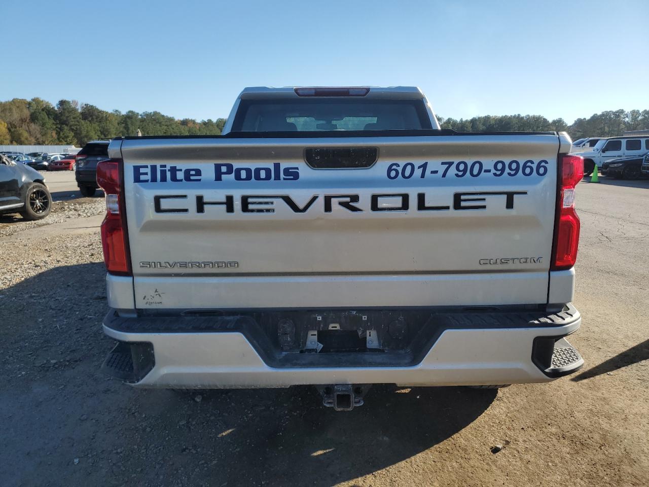 2021 Chevrolet Silverado - Image 6