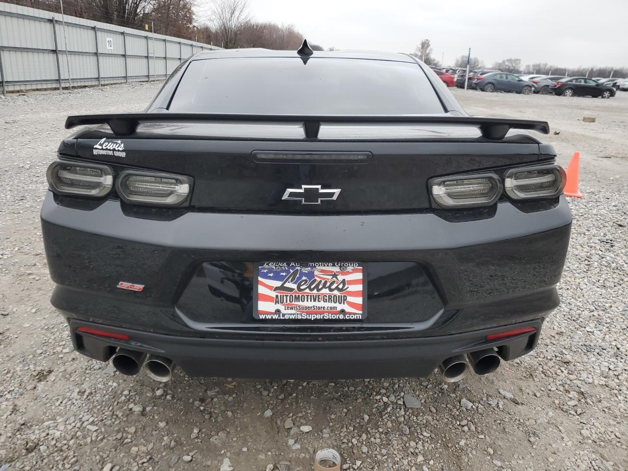 2022 Chevrolet Camaro - Image 6