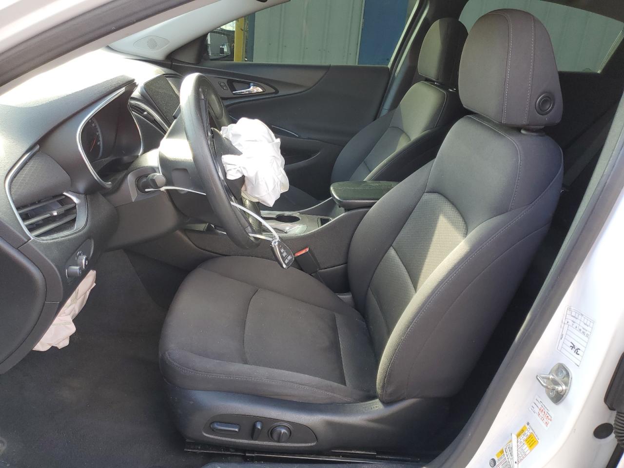 2020 Chevrolet Malibu - Image 7