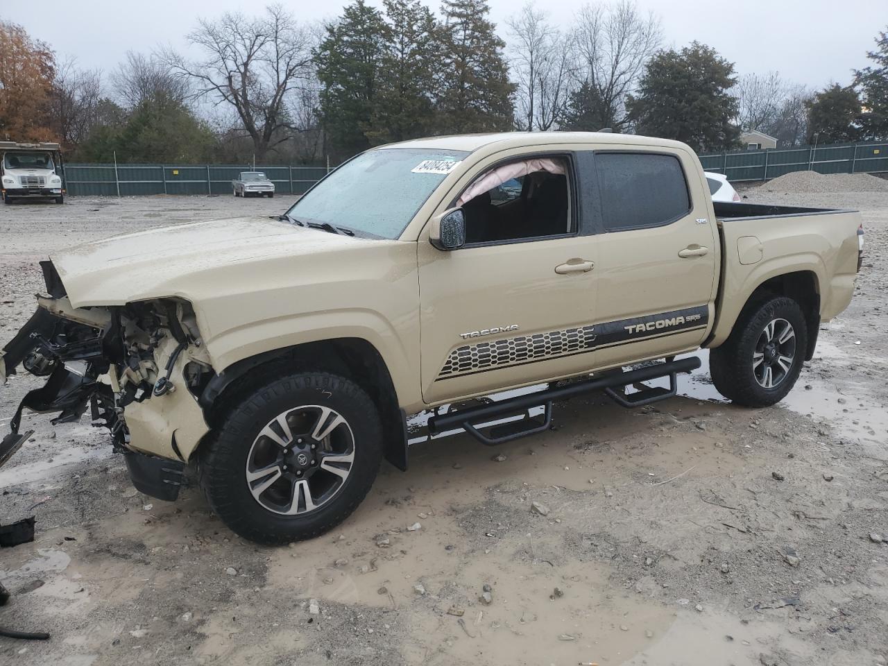 VIN 5TFAX5GN5KX156821 2019 TOYOTA TACOMA no.1