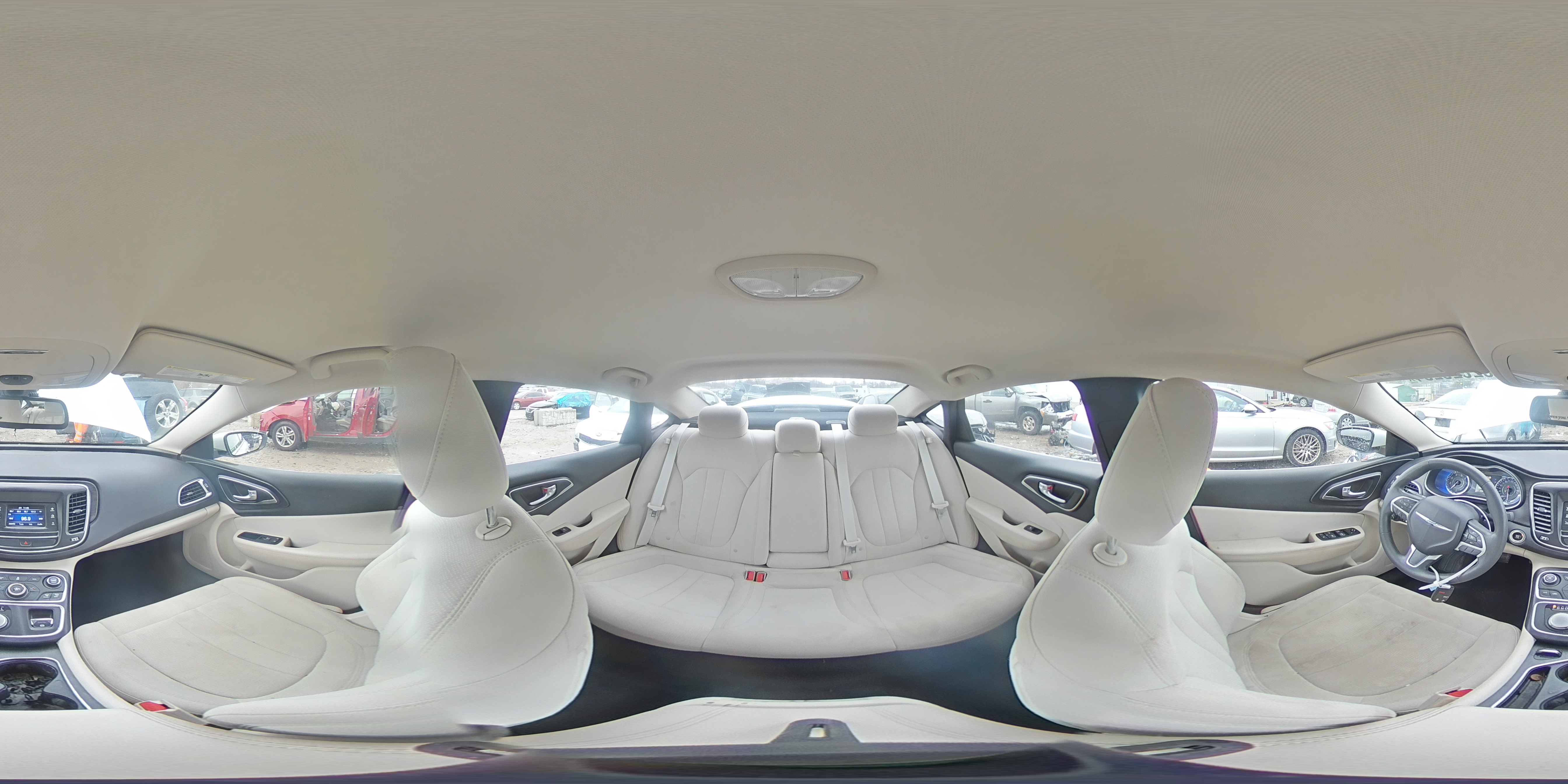 2015 Chrysler 200 - Image 15