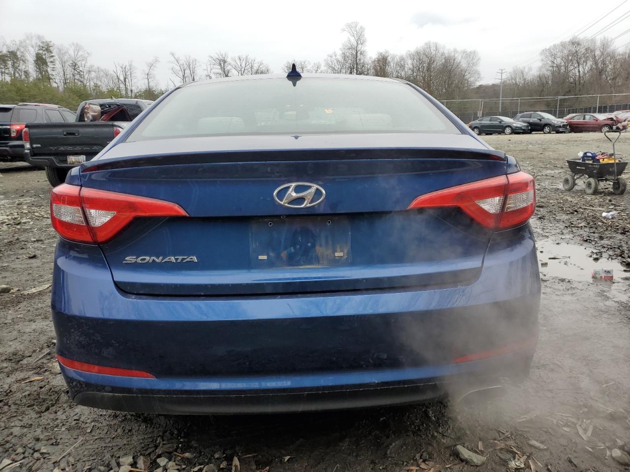 2016 Hyundai Sonata - Image 6