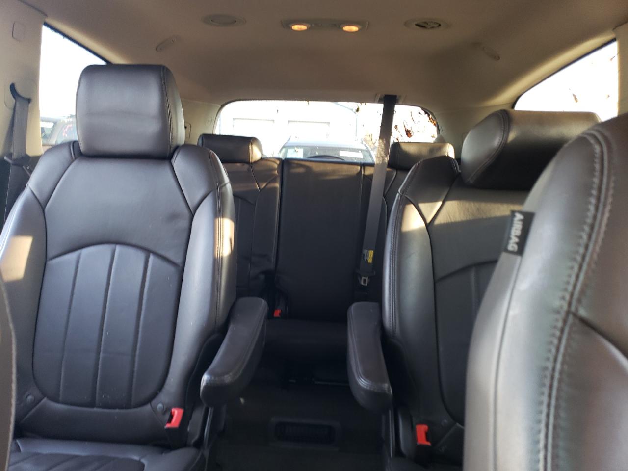 2014 Buick Enclave - Image 10