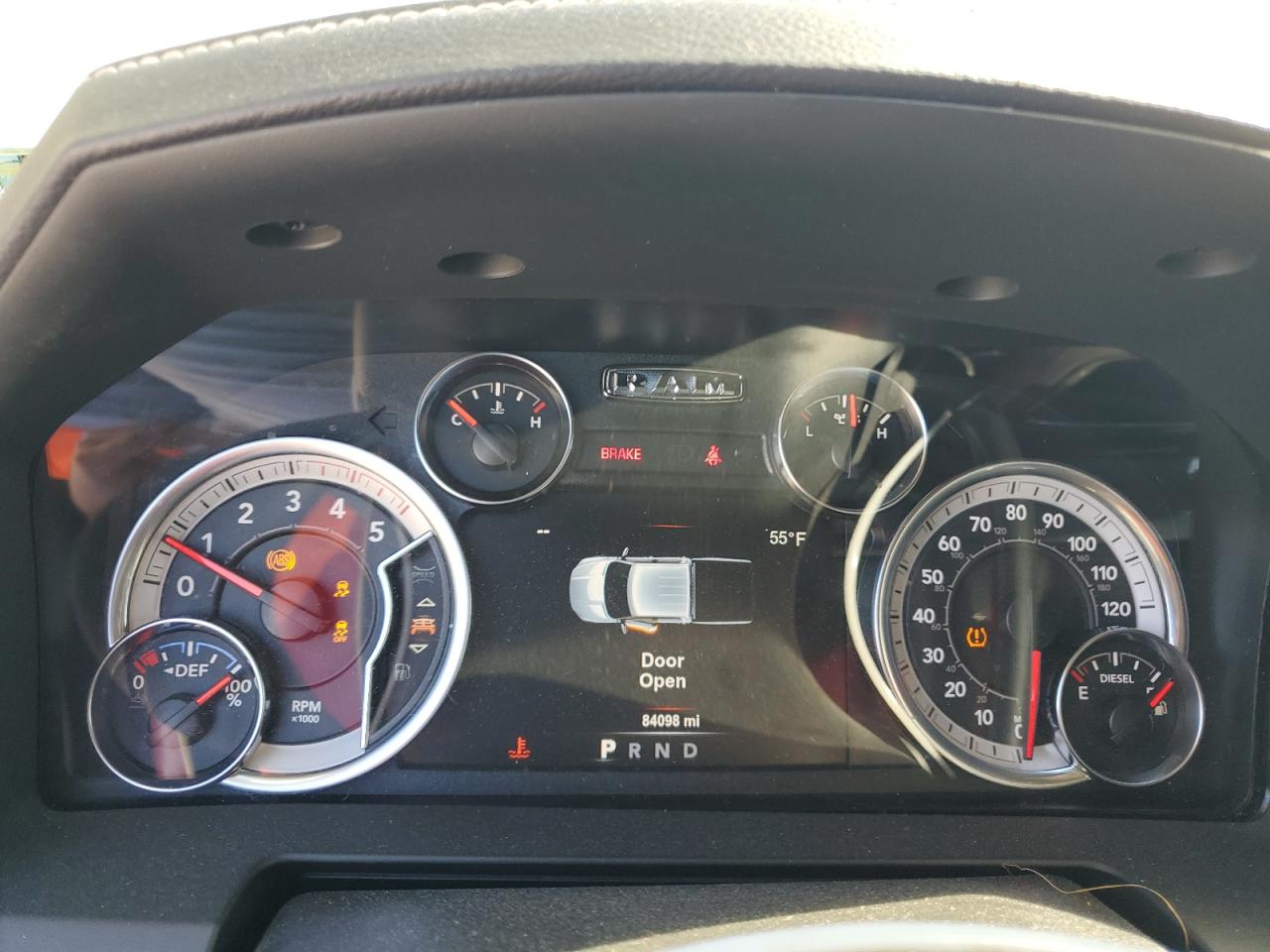 2018 RAM 2500 - Image 9
