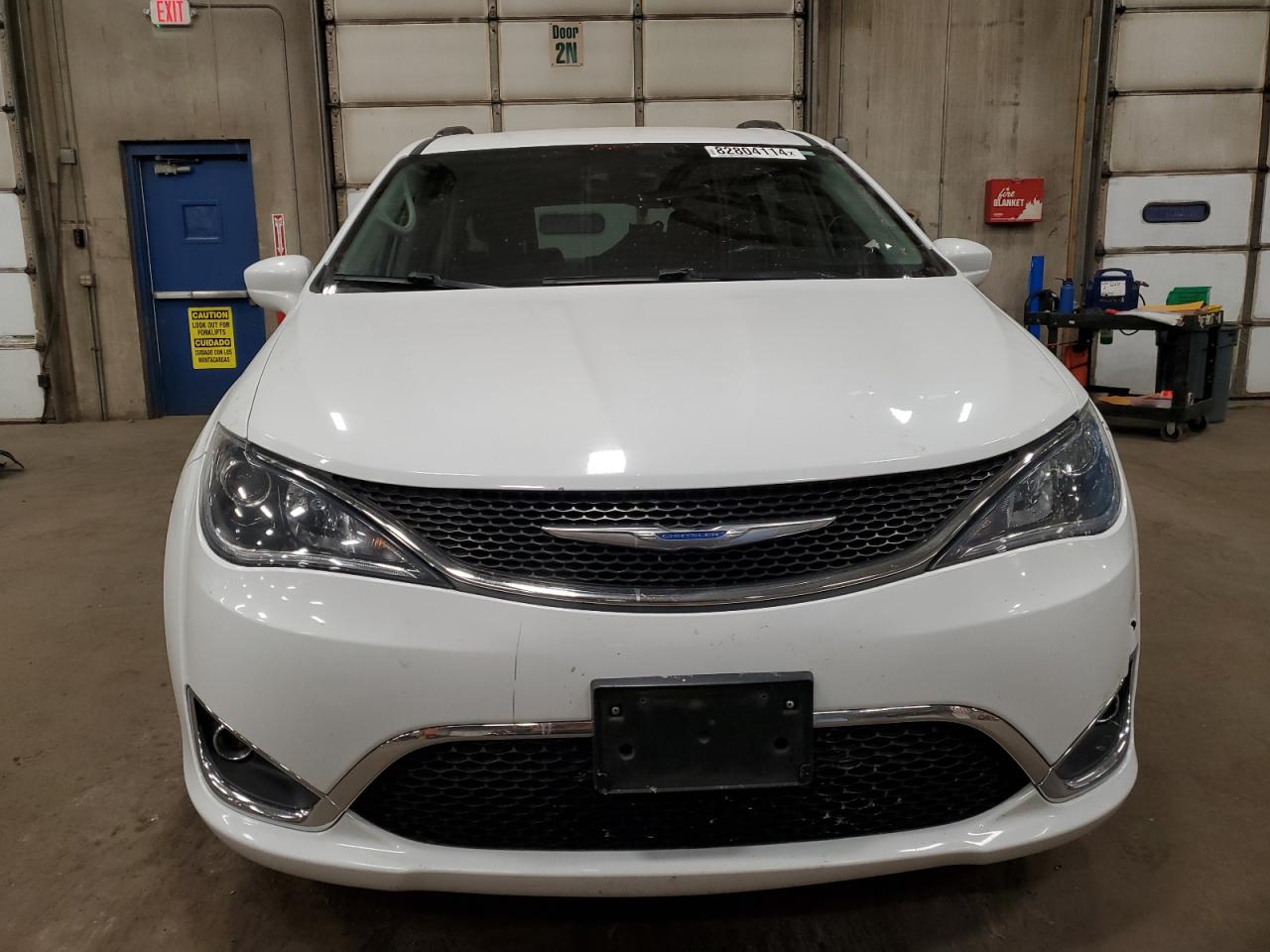 2018 Chrysler Pacifica - Image 5