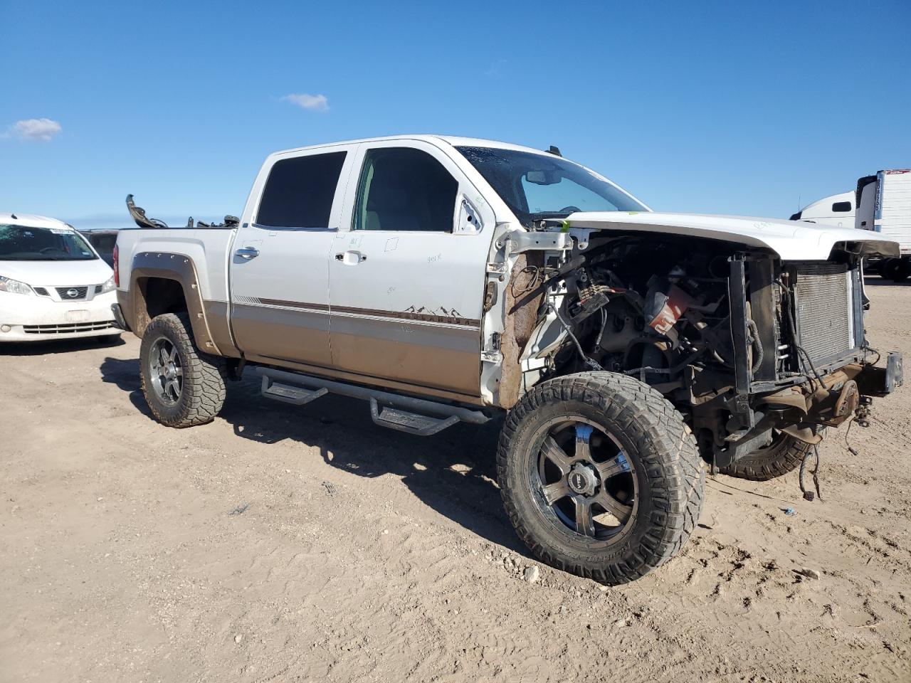 2014 GMC Sierra - Image 4