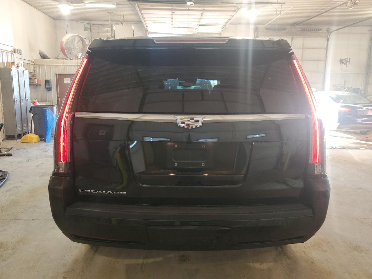 2016 Cadillac Escalade - Image 6
