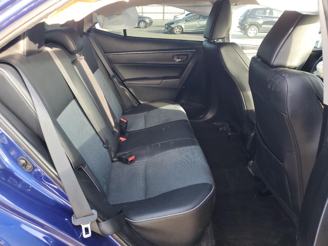 2015 Toyota Corolla L VIN: 5YFBURHE6FP292463 Lot: 85218054